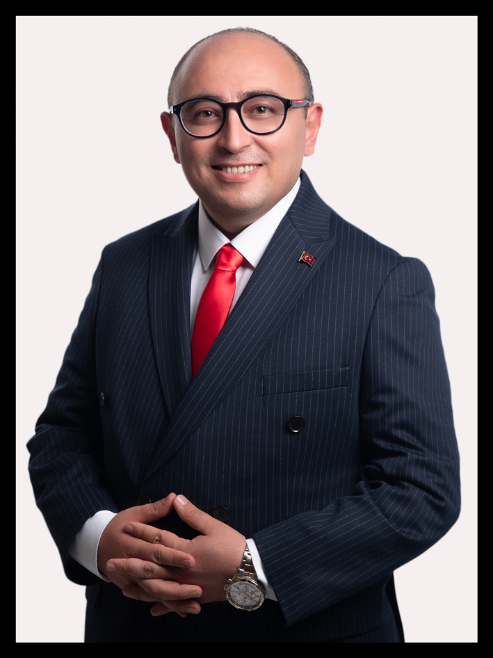 Başkanın Özgeçmişi