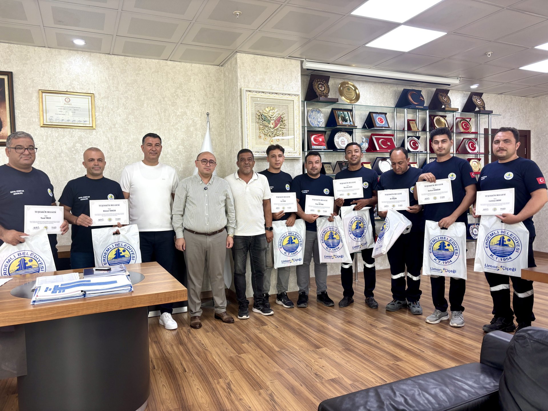 Erdemli Belediye Personellerinden Örnek Davranış 