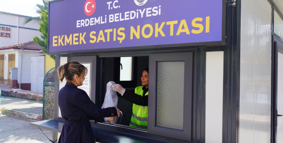 Ekmek Büfelerine Yoğun İlgi