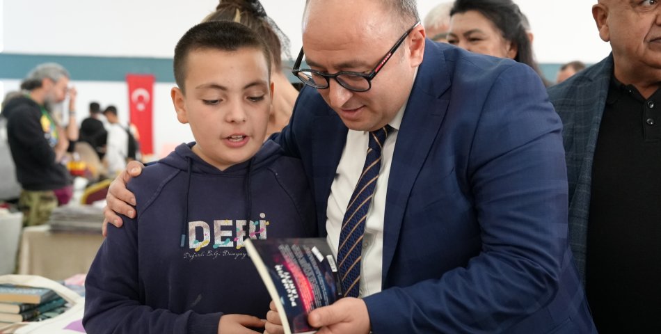 3. Erdemli Ömer Seyfettin Kitap ve Edebiyat Günleri Başladı